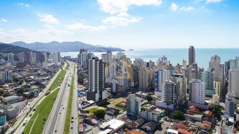 Salas/Conjuntos em Meia Praia, Itapema SC