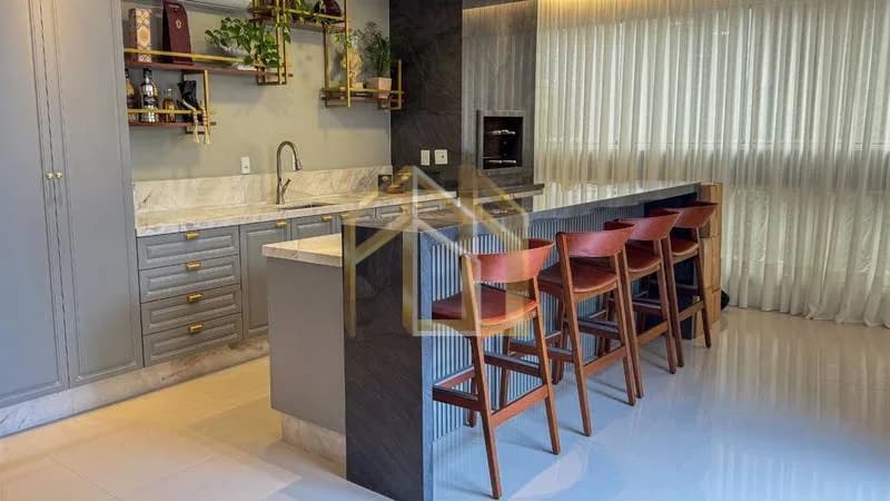 Apartamento 4q em Meia Praia, Itapema SC