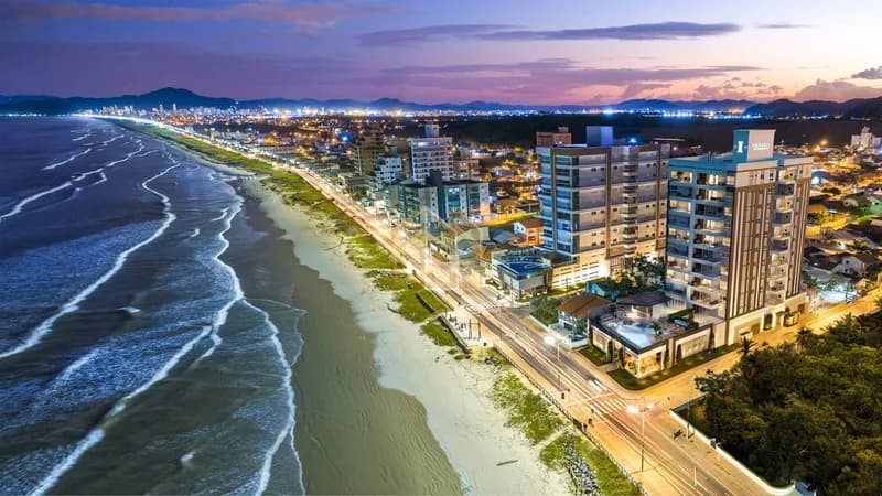 Apartamento 3q em Gravatá, Navegantes SC