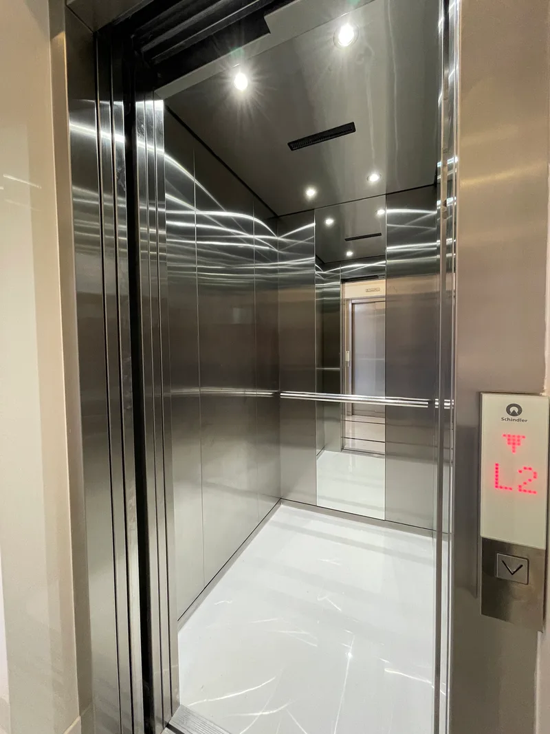Chateau Avenue 1106
