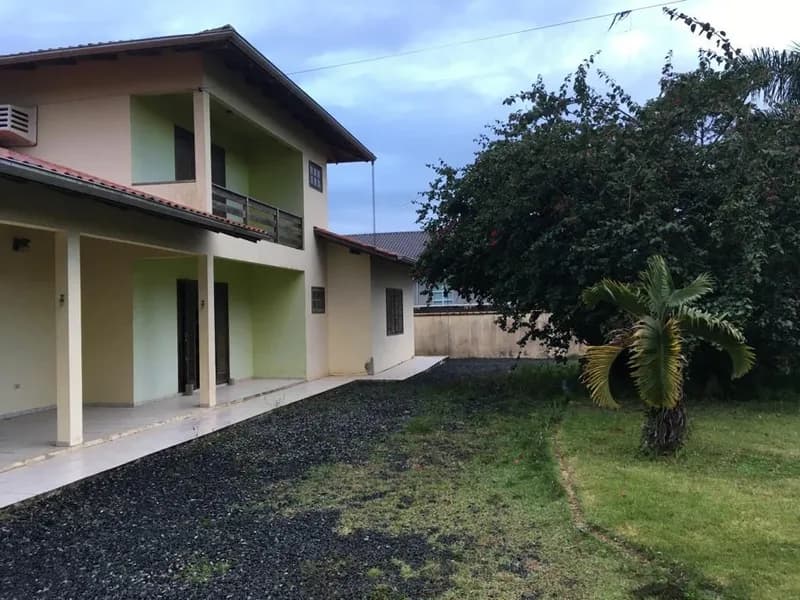 Casa 6 dorm. em Centro, Penha/SC · foto 2 | Família Broker