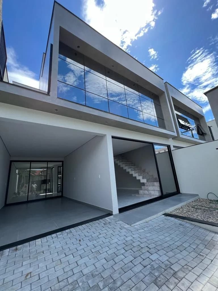 Casa 3 dorm. em Tabuleiro, Barra Velha/SC · destaque | Família Broker